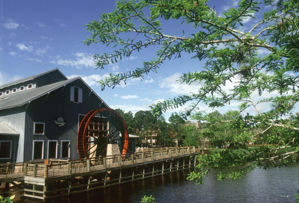 Orlando: Disney's Port Orleans Resort w/14 Day Magic Ticket