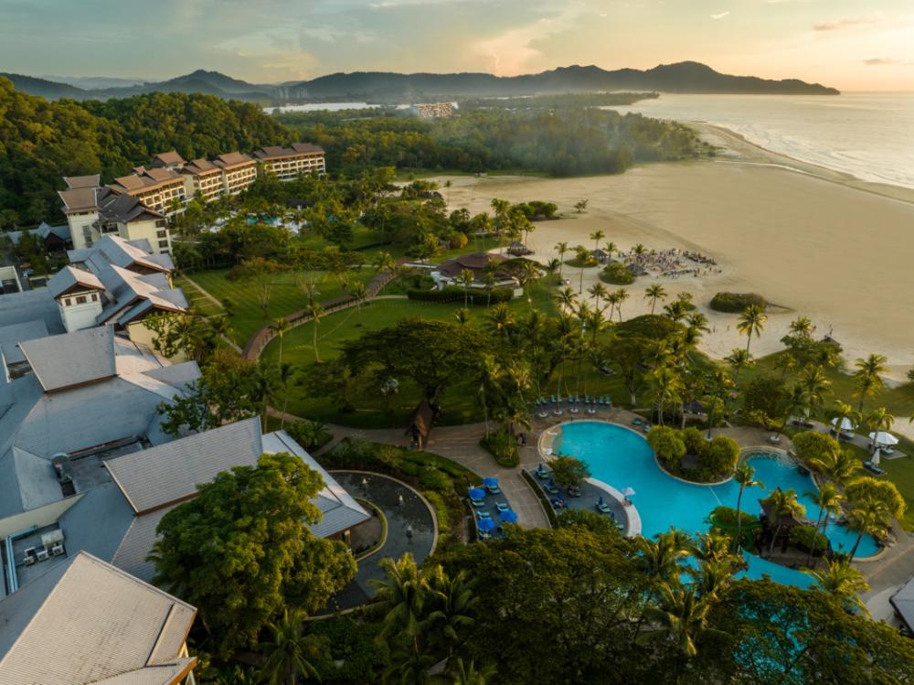A Family All Inclusive Christmas in Borneo